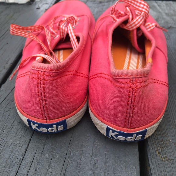 Keds Flats - Picture 3 of 3